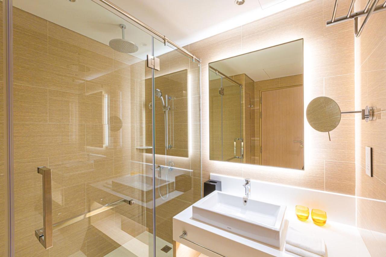 Zealax Hotel & Residence Rangoon Buitenkant foto